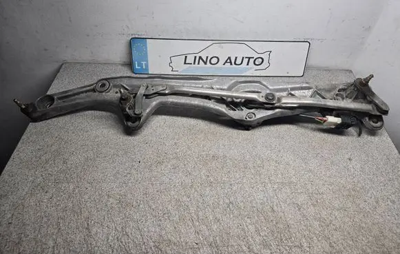 BMW 7 E38 Front wiper linkage and motor 61618352888 8352150