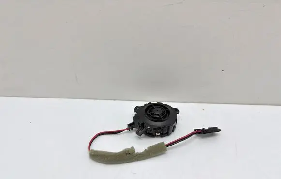 Skoda Octavia Mk4 Front door high frequency speaker 657035736