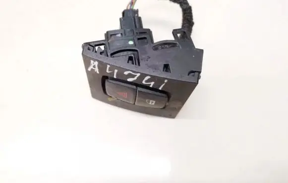 BMW 1 F20 F21 Hazard light switch 923178603