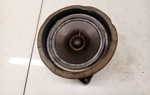 BMW X5 E53 Front door speaker 65138381551