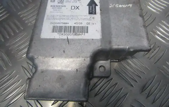 Opel Signum Airbag control unit/module 13170589 330518650