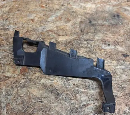 BMW 5 E39 Headlight/headlamp mounting bracket 6904044 15372400 153724