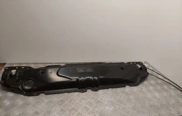 BMW 5 E60 E61 Top upper radiator support slam panel 7033741 11267310