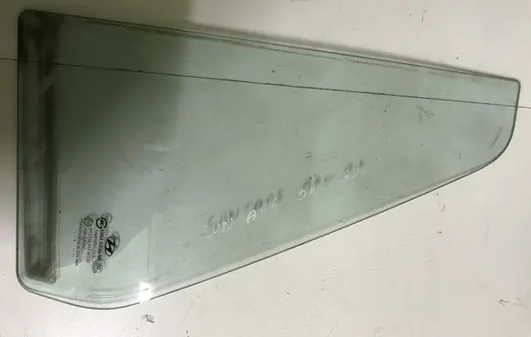 Hyundai Santa Fe Rear vent window glass 43R000262
