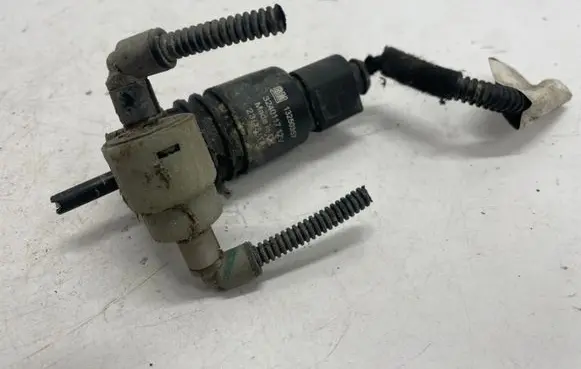 Opel Insignia A Windscreen/windshield washer pump 13250357