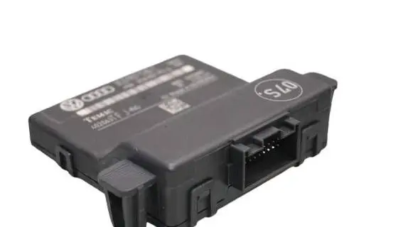 Volkswagen PASSAT B6 Gateway control module 3C0907530C 3C0907951A 210407