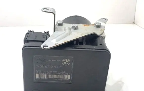 BMW 3 E90 E91 ABS Pump 6772213