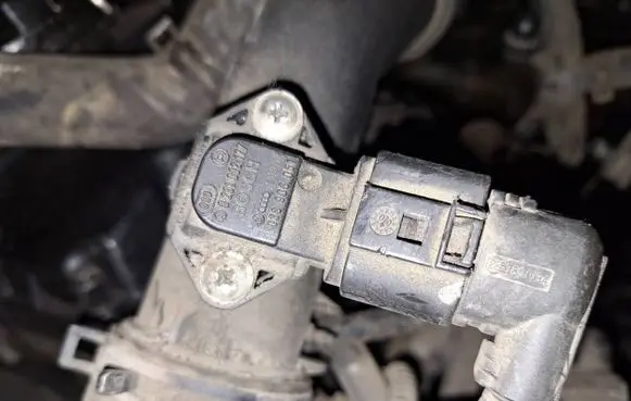 Ford Galaxy Air pressure sensor 0281002177 038906051