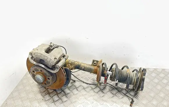 Mercedes-Benz C W204 Front suspension assembly kit set A2043201066