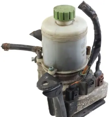 Volkswagen Polo IV 9N3 Power steering pump 6Q0423155AA