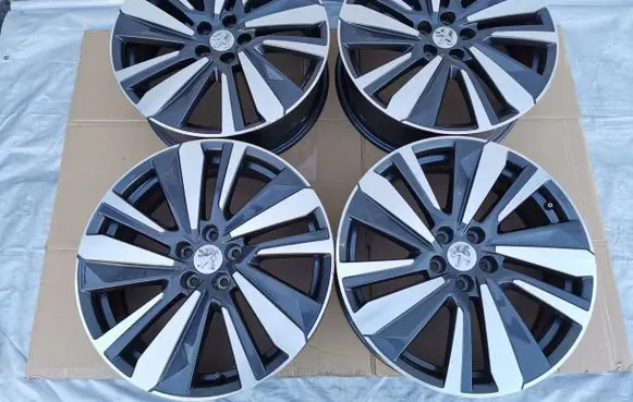 Peugeot 3008 II R19 alloy rim 9809685477