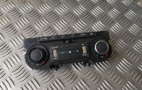 Skoda Yeti (5L) Climate control unit 3T0907044BR 5HB009749