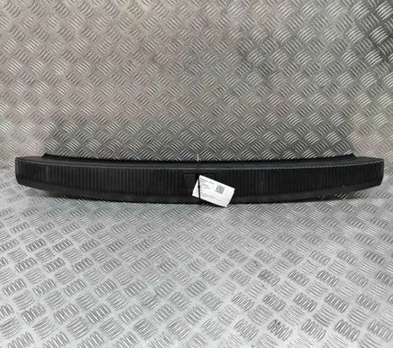 Audi A8 S8 D3 4E Trunk/boot sill cover protection 4E0863471B