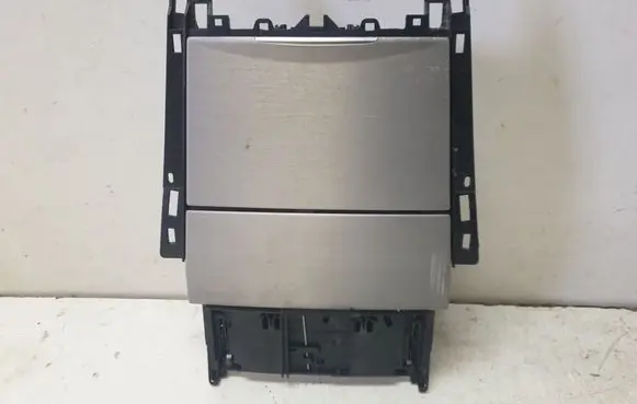 Mercedes-Benz E W212 Ashtray (front) A2126809750Q2