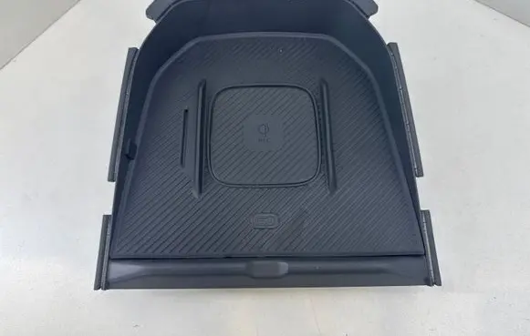 KIA EV3 Wireless charging module 95560EV100