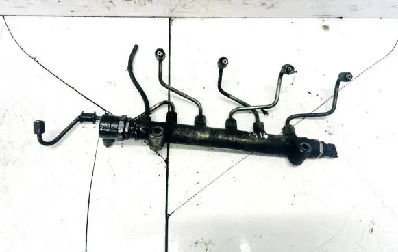 Volvo XC60 Fuel main line pipe 0445214085 3140027400