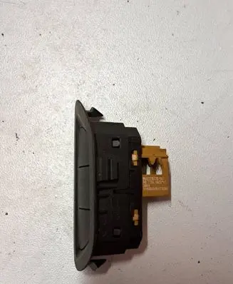 Citroen C5 Other switches/knobs/shifts 9682436777 63040713G