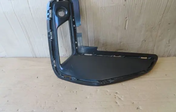 BMW 3 G20 G21 Front bumper lower grill 8085468 05060708