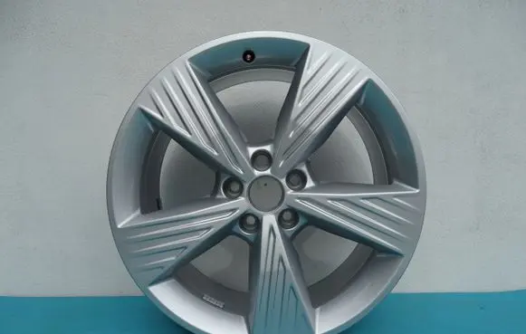 Audi Q4 Sportback e-tron R19 alloy rim 89A601025B