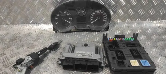 Citroen Berlingo Engine control unit/module 0281030548 9808016480 9666729580