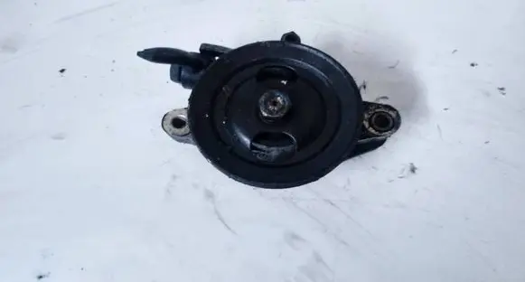 Hyundai Coupe Power steering pump 