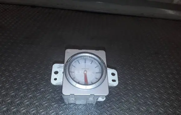 Mitsubishi Outlander Clock MR979796 2990