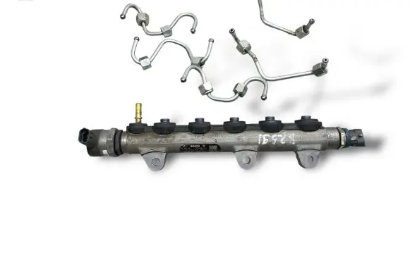 Renault Scenic II - Grand scenic II Fuel main line pipe 8200661279 011452L3 H8200426550