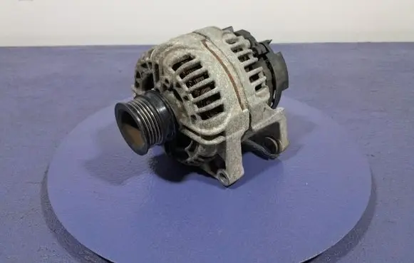 Opel Astra H Generator/alternator 13229985