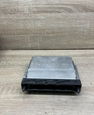 Volvo V70 Engine control unit/module 09496667A 0281001776