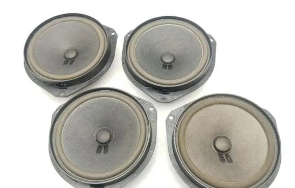 Maserati Ghibli Front door speaker A01910401