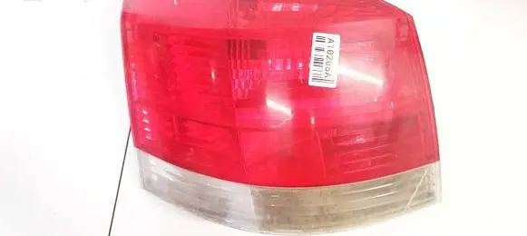 Opel Signum Rear/tail lights 13159861