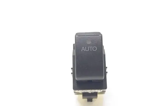 Toyota Avensis T220 Electric window control switch 8481005050 37080A