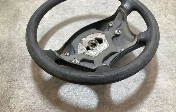 Mercedes-Benz Sprinter W906 Steering wheel A9064640201
