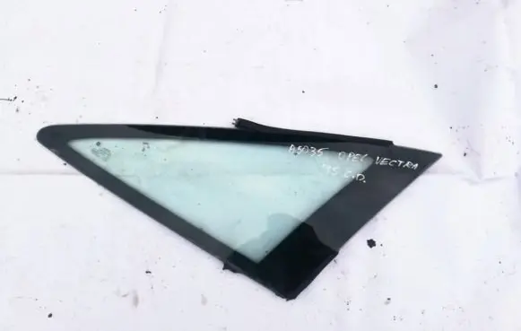 Opel Vectra B Rear side window 