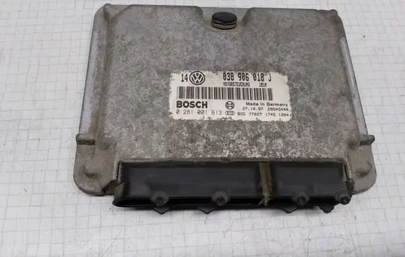 Volkswagen Golf IV Engine control unit/module 038906018J 0281001613