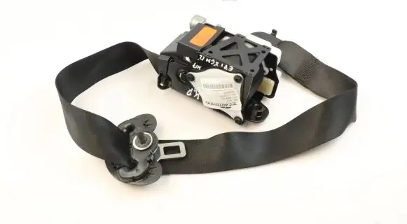 BMW X6 M Front seatbelt 7171967 11B2523P00644