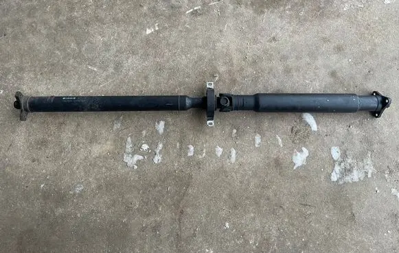 BMW 1 E81 E87 Drive shaft (set) 7567953