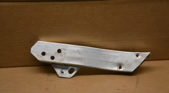 Radiator support slam panel bracket