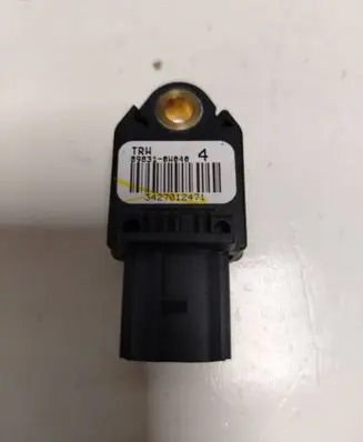 Toyota Corolla Verso AR10 Airbag deployment crash/impact sensor 898310W040 3427012471