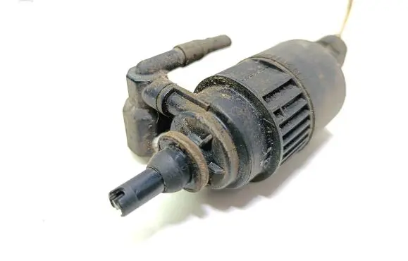 Renault Laguna I Windscreen/windshield washer pump