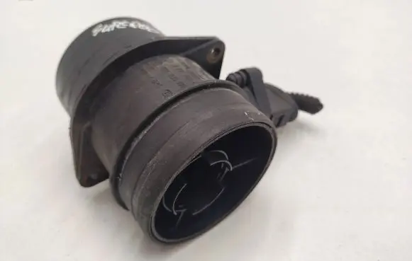Skoda Superb B5 (3U) Mass air flow meter 074906461B 0281002461