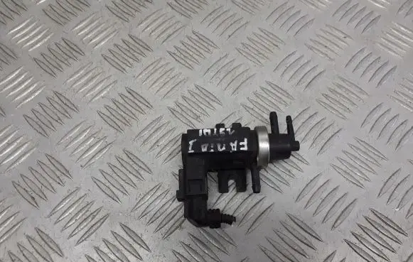 Skoda Fabia Mk1 (6Y) Valve vacuum 1J0906627