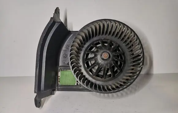 Renault Clio II Heater fan/blower X65R665626F