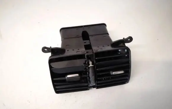 Volkswagen PASSAT B6 Dash center air vent grill 3c0819203