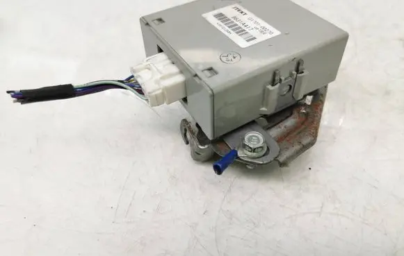 Mitsubishi Outlander Torque split ecu control unit/module 8631A417 381G128S G170100270