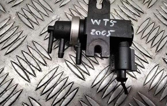 Volkswagen Transporter - Caravelle T5 Valve vacuum 1J0906627C