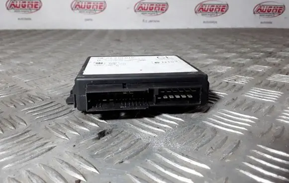 Opel Zafira A Door central lock control unit/module 24410018