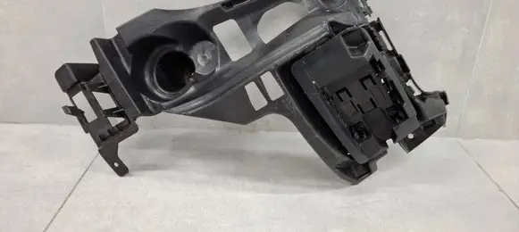 Porsche Cayenne (9Y0 9Y3) Rear bumper mounting bracket 9Y4807862A