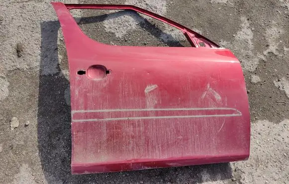 Skoda Yeti (5L) Front door 5J7831600