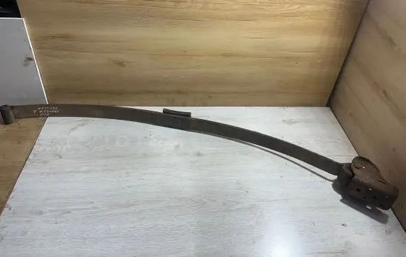 Chrysler Grand Voyager IV Rear leaf spring 